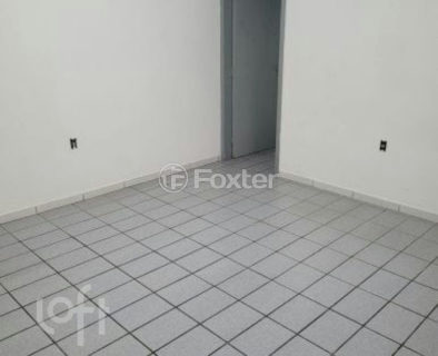 Image 2 - 1018535