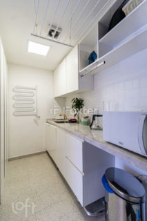 Image 23 - 1018587