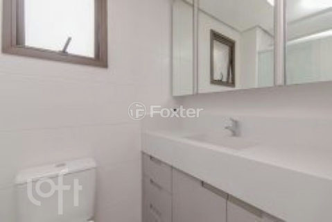 Image 13 - 1018618