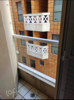 Image 10 - 1018619