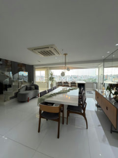 Image 12 - 1018638