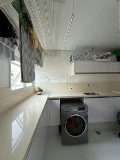 Image 11 - 1018638