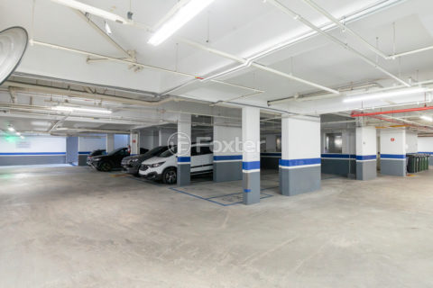 Image 19 - 1018787