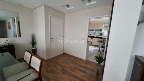Image 21 - 1018796