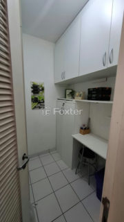 Image 6 - 1018796