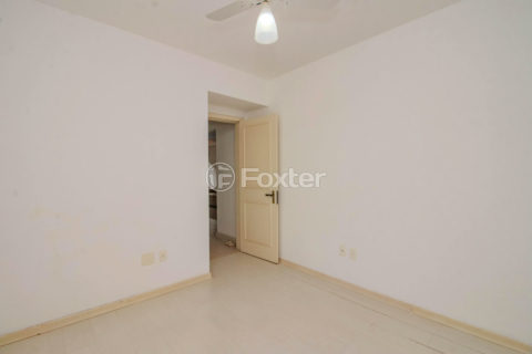 Image 11 - 1018816