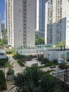 Image 17 - 1018827