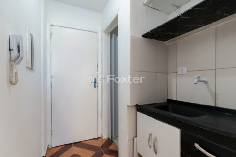 Image 7 - 1018860