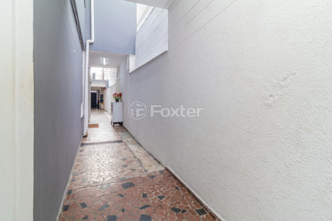 Image 32 - 1018878