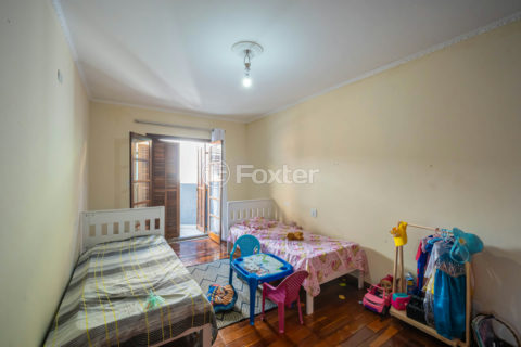 Image 8 - 1018934