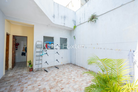 Image 32 - 1018934