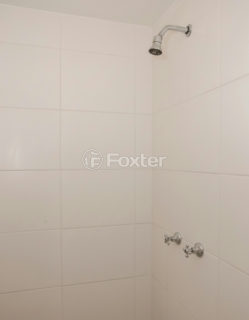 Image 16 - 1018935
