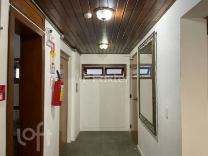 Image 40 - 1018937