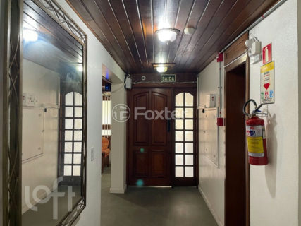Image 41 - 1018937