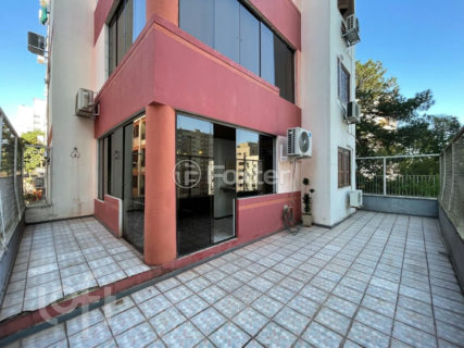 Image 32 - 1018937