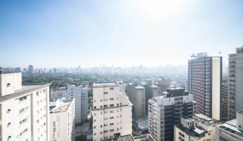 Image 29 - 1018942
