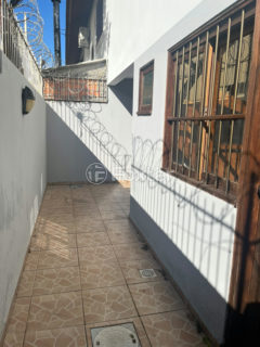 Image 11 - 1019004