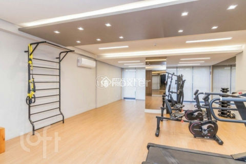 Image 20 - 1019034