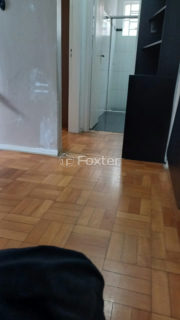 Image 7 - 1019076