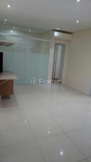 Image 9 - 1019104