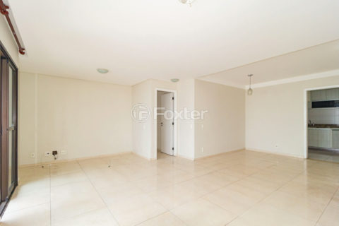 Image 2 - 1019107