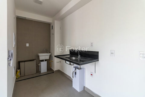 Image 15 - 1019145