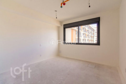 Image 21 - 1019155