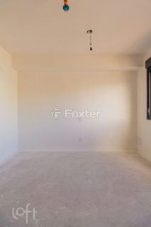 Image 33 - 1019155