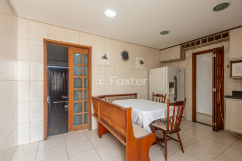 Image 27 - 1019231