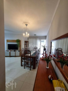 Image 28 - 1019258