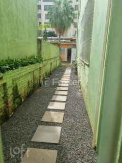 Image 21 - 1019258