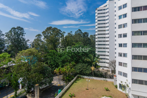 Image 16 - 1019317