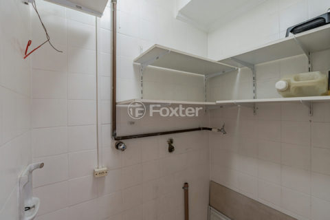 Image 19 - 1019325