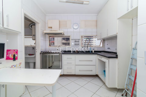 Image 25 - 1019333