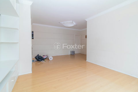 Image 2 - 1019333