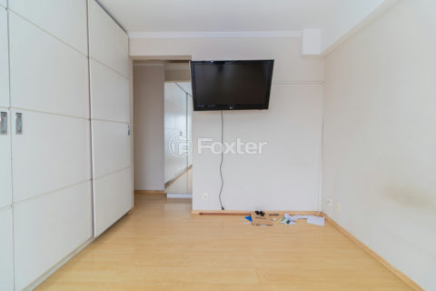 Image 21 - 1019333