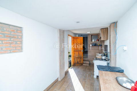 Image 43 - 1019411