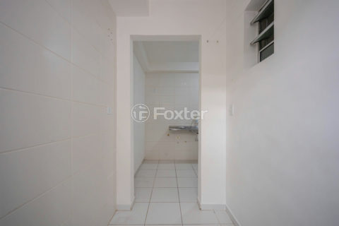 Image 25 - 1019444