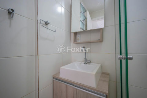 Image 19 - 1019444