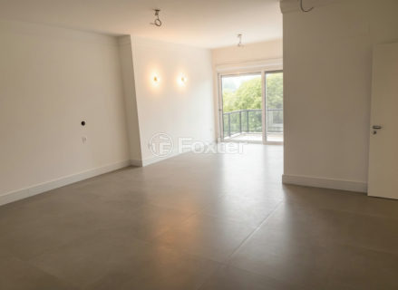 Image 21 - 1019495
