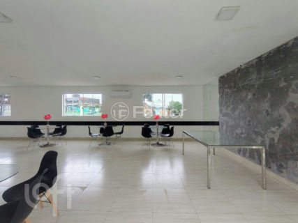Image 28 - 1019503