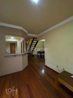 Image 4 - 1019527