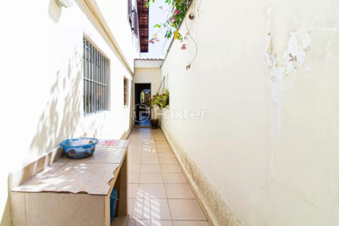 Image 16 - 1019531