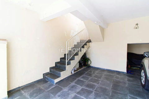 Image 20 - 1019531