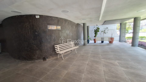 Image 17 - 1019536