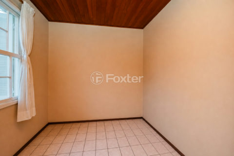 Image 32 - 1019568