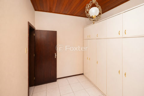 Image 28 - 1019568