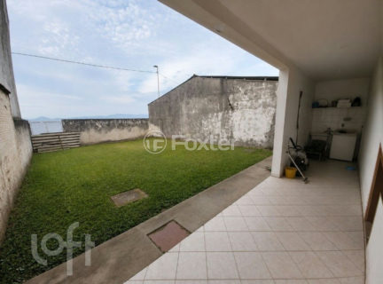 Image 5 - 1019573