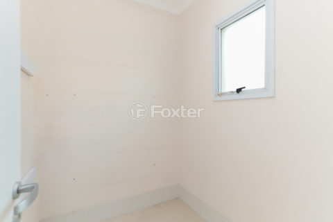 Image 30 - 1019582