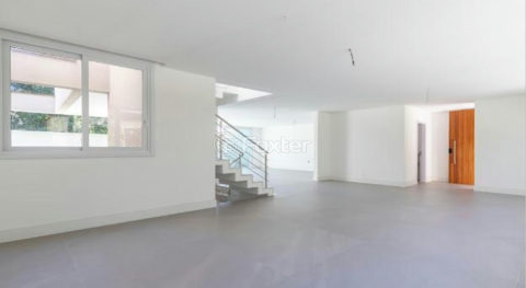 Image 4 - 1019585